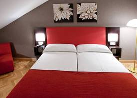 Hostal Carlos III 4