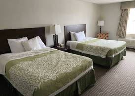Days Inn by Wyndham Perryville MO 4