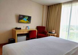 Days Hotel & Suites by Wyndham Jakarta Airport 5
