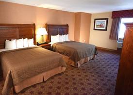 Hamilton Inn Select Beachfront Mackinaw City 5