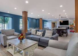 Quality Inn & Suites Chattanooga West near Lookout Mountain 4