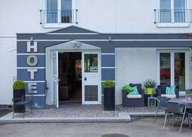 Hotel Restaurant Am Kellhof 3