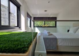 10 Apartments & Suites Athens 3