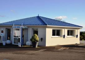 Brit Hotel Confort Azur Cholet Nord 4
