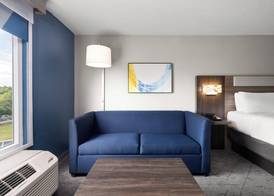 Holiday Inn Express GREENVILLE by IHG 3