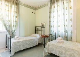 Lucca Franco's Villa 4