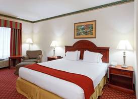 Holiday Inn Express & Suites TUPELO by IHG 2