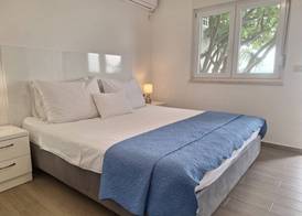 Beachfront Apartments Zanic 5