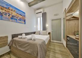 Tritoni Mini Studios - Valletta 3
