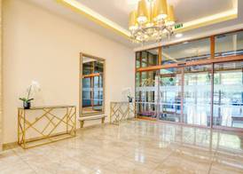 Apart Hotel Golden Line 2