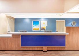 Days Inn by Wyndham Eagan Minnesota Near Mall of America 3