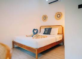 The Confidential Mandalika - Sea Front Hotel - New Starlink 70Mbps WiFi - Free Gym Access 5