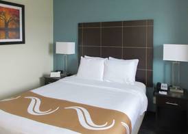 Quality Inn Mount Pleasant 5