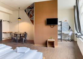 Five Elements Hostel & Capsules Leipzig 5