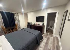 Nites Inn Motel 5