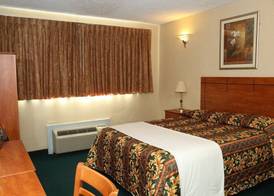 JFK Inn 3