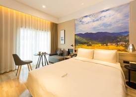 Atour Hotel Hongyadong Riverside Chongqing 5