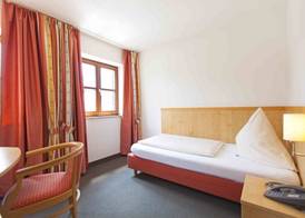 Alter Hof 2