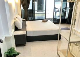 Benjamin Resort 5