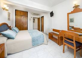 Hostal Marí 4