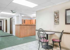 Super 8 by Wyndham Tomah Wisconsin 2
