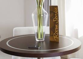 Sol de Oro Hotel & Suites 4