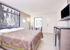 Super 8 by Wyndham Dalton 3