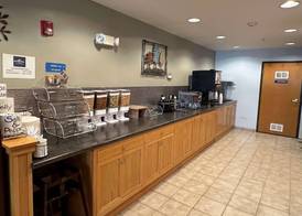 Microtel Inn & Suites By Wyndham Tomah 3