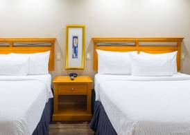 Grand Hotel & Conference Centre Calgary Airport, an Ascend Collection Hotel 5