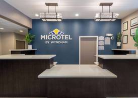 Microtel Inn & Suites by Wyndham Tracy 2