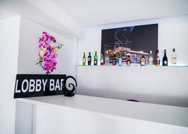 Alex&George Boutique Hotel 3