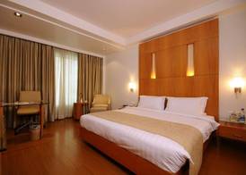 Ramada by Wyndham Jaipur 5