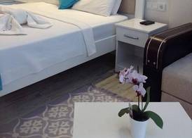 Hotel Mola 5