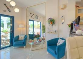 Pyrgos Beach Hotel Apartments 3