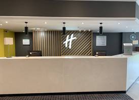 Holiday Inn AYLESBURY by IHG 2