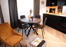 Backyard Apartments by Heimaleiga 5