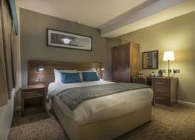 The Three Swans Hotel, Market Harborough, Leicestershire - The Coaching Inn Group 5