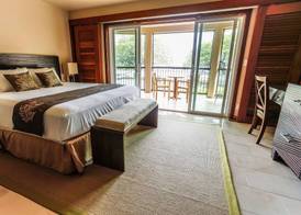 Hilo Beach House Inn 4
