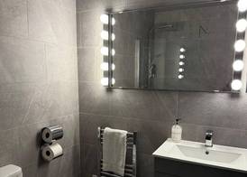 The Jacobean Hotel 4