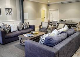 First Avenue Guesthouse 4