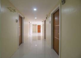 Super OYO 832 The Teepee Place Hostel & Residence Inn 4
