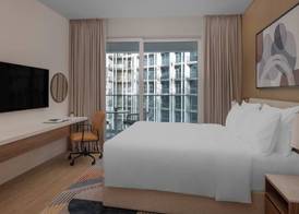 Staybridge Suites DUBAI BUSINESS BAY by IHG 4