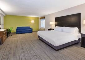 Holiday Inn Express WALDORF by IHG 2
