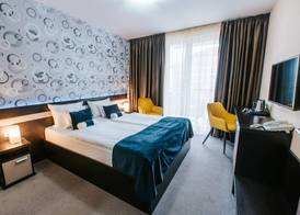 Hotel Auris 5