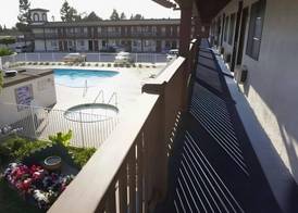 Ez 8 Motel Newark 3