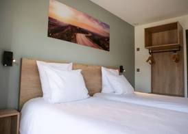 Motel 991 4