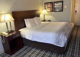 AmericInn by Wyndham Mosinee Central Wisconsin Airport 3