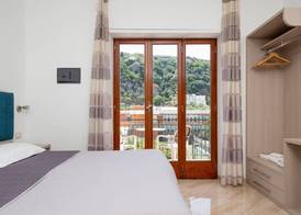 Parsano suite 5