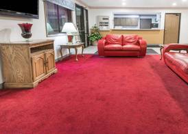 Super 8 by Wyndham Front Royal Near Shenandoah National Park 5