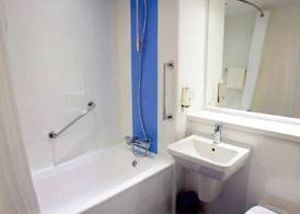 Travelodge Christchurch 3